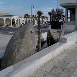 escultura em pedra