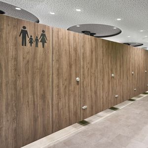cabine de troca de roupa para edifício de uso público 1