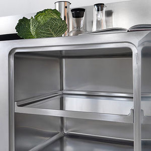 móvel baixo para cozinha