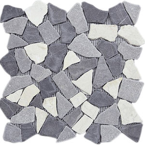 pastilhas em pedra natural