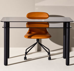 mesa secretária contemporânea