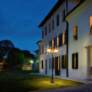 poste de iluminação para jardim