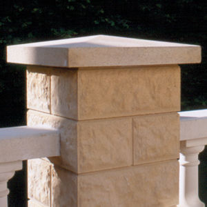 capitel em concreto