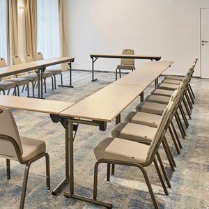 mesa de conferências contemporânea