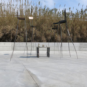 escultura metálica