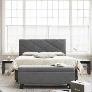 banco de pé de cama contemporâneo