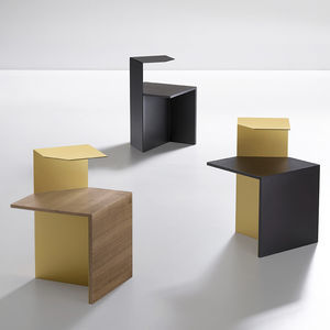 mesa lateral contemporânea