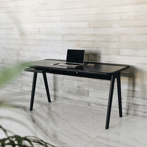 mesa secretária de piso 1