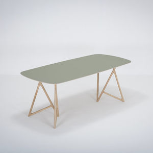 mesa contemporânea 1