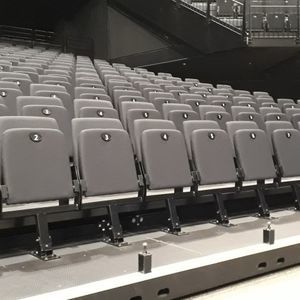 cadeira de auditório contemporânea