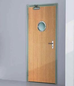 porta em madeira