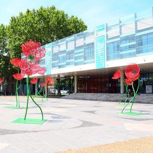escultura de fibra de vidro