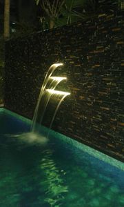 cascata para piscina 1
