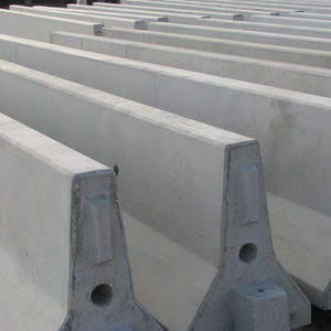 defensa metálica em concreto 1