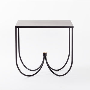 pé de mesa metálico / contemporâneo