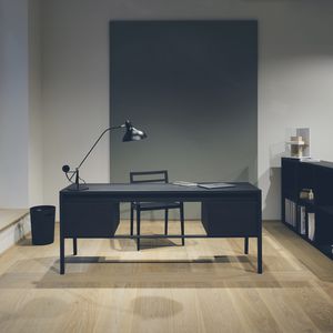 mesa secretária de piso