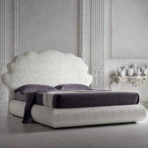 cama de casal / clássica / estofada / com cabeceira