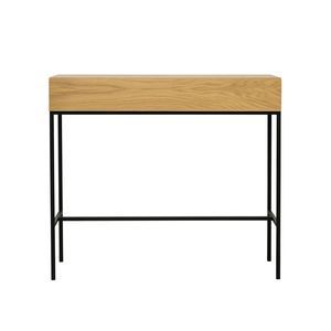 mesa lateral de estilo escandinavo