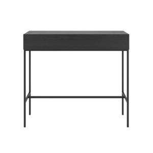 mesa lateral de design escandinavo