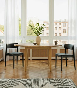 mesa de jantar de design escandinavo 1