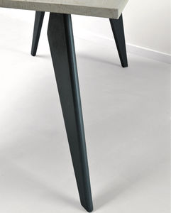 base de mesa metálica