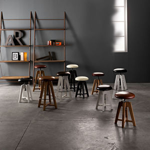 banqueta contemporânea