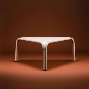 mesa lateral contemporânea