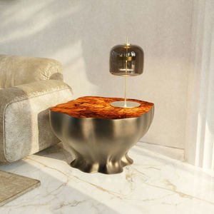 mesa lateral de design orgânico