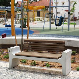 banco para espaço público contemporâneo 1