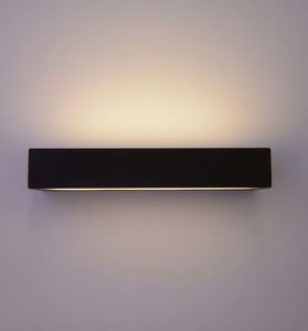arandela de design minimalista