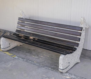 banco para espaço público de design original 1