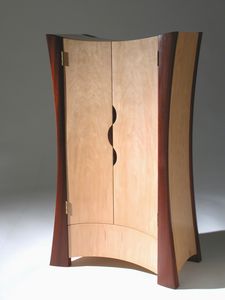 guarda-roupa design original / em madeira / com portas de abrir
