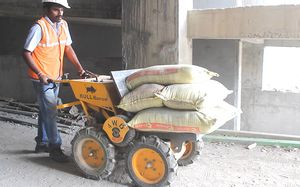 mini dumper com sistema de descarga frontal