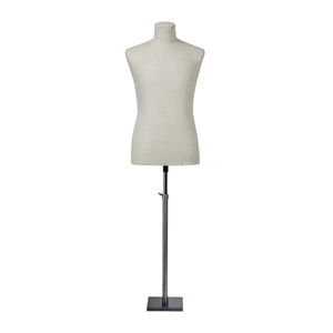 busto masculino adulto