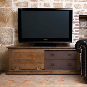 rack de TV clássico
