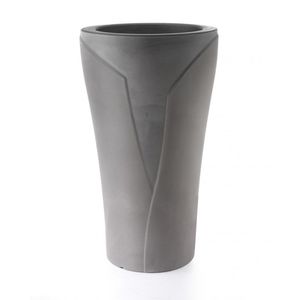 vaso de jardim em material plástico 1