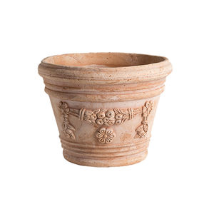 vaso de jardim em terracota