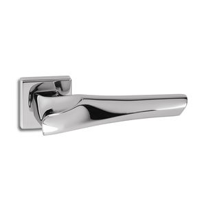 maçaneta para porta