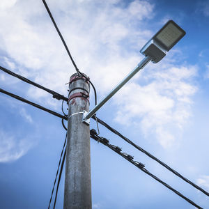 poste de iluminação para espaços públicos 1