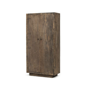 guarda-roupa vintage