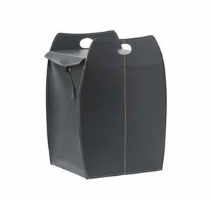 cesto de roupa em couro 1