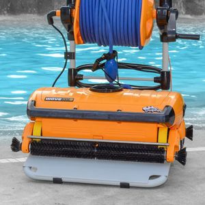 robô limpador de piscina elétrico 1