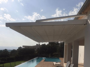 pérgola suspensa