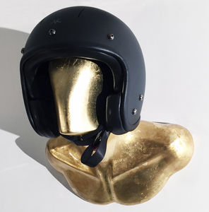 suporte para capacete de parede