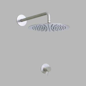 conjunto de chuveiro de parede 1