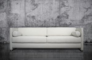sofá contemporâneo / em tecido / em couro / da linha comercial