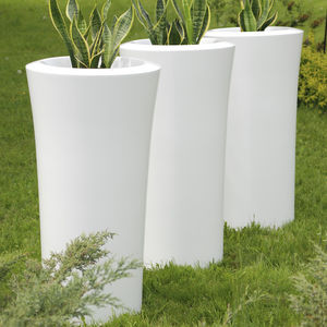 vaso de jardim em poliéster 1