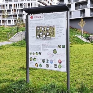 painel de informações para espaço público