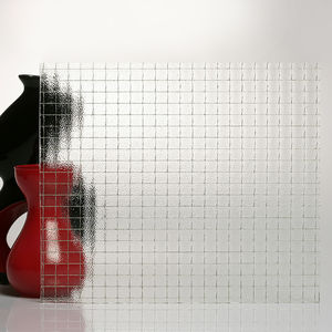 painel de vidro aramado