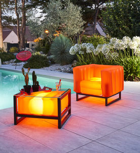 mesa de centro com iluminação